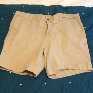 Columbia khaki shorts